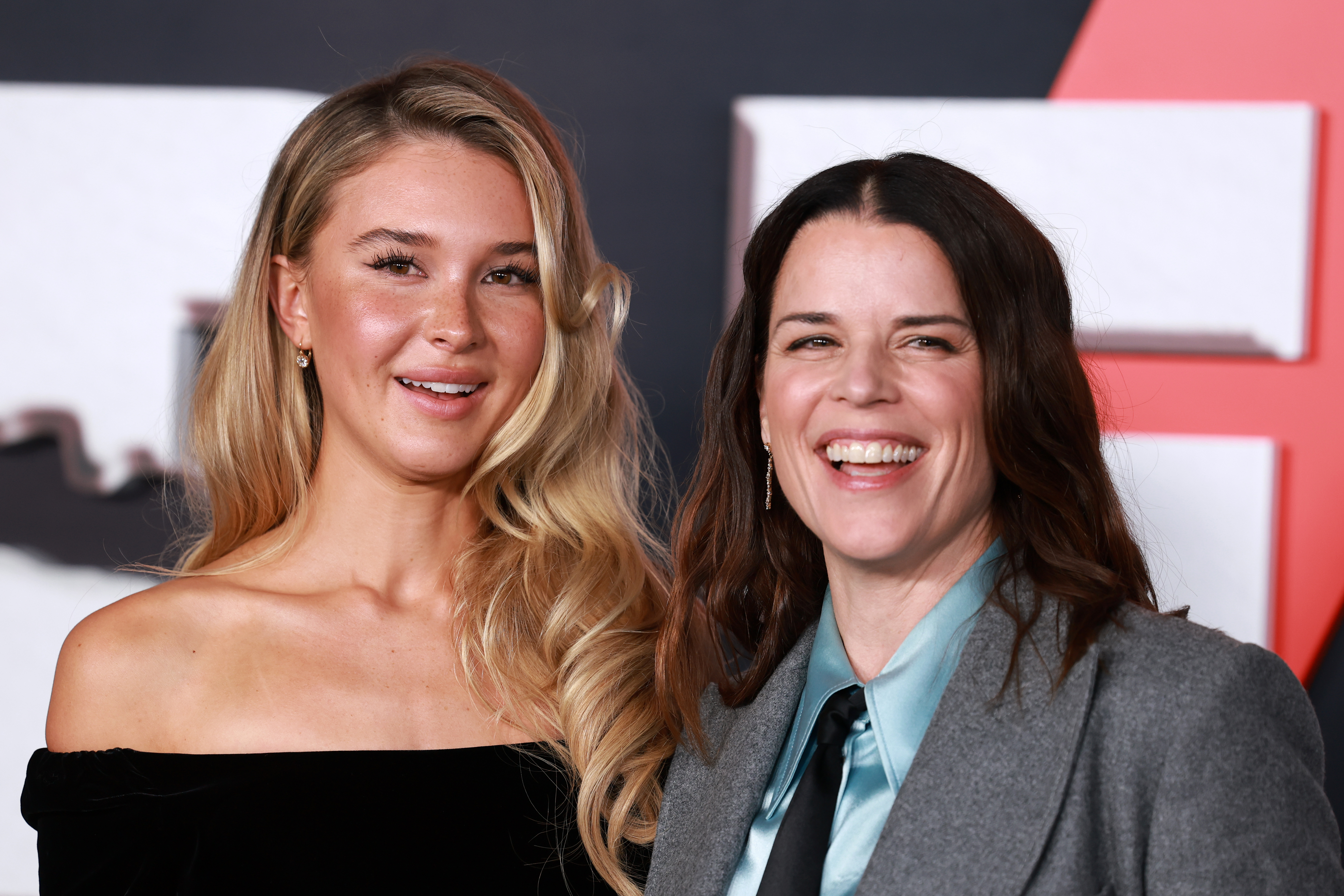 <p>Звездите на премиерата на хоръра &bdquo;Писък 7&ldquo; в Paramount Studios.</p>