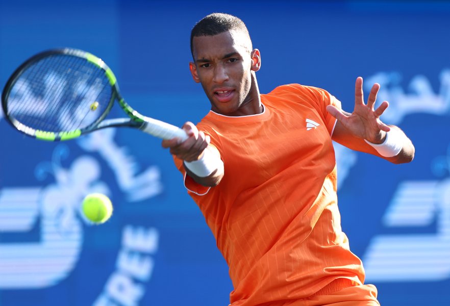 Феликс Оже Алиасим Иржи Лехечка1