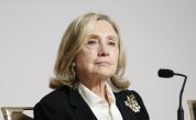 <p>Клинтън отрече за връзки с Епстийн, призова Тръмп да свидетелства</p>