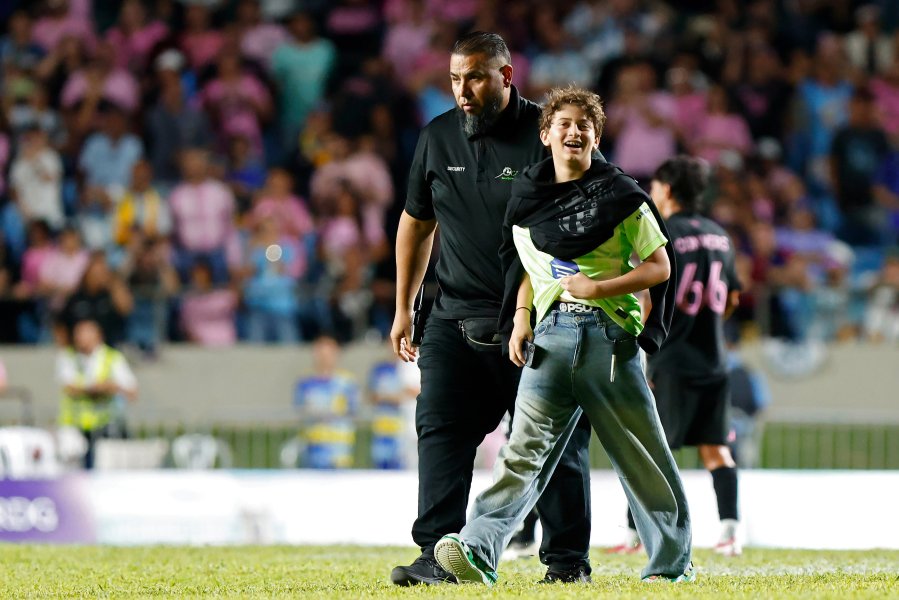 Лионел Меси1