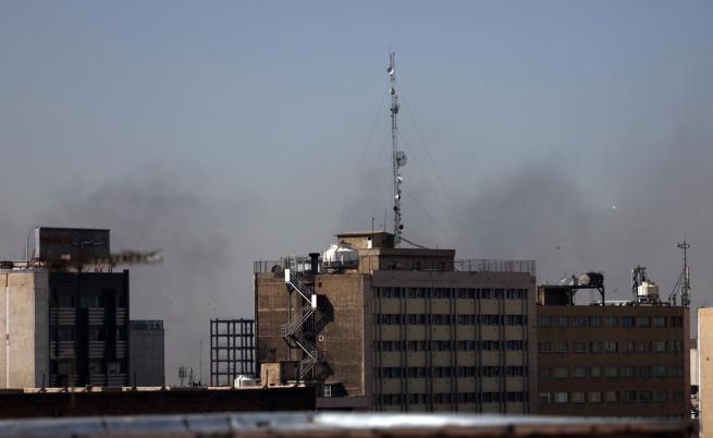 Кървава сутрин в Иран: Десетки деца загинаха при удар по училище