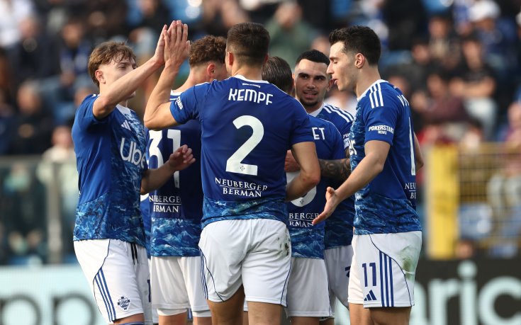 Комо обърна Лече и излезе пети