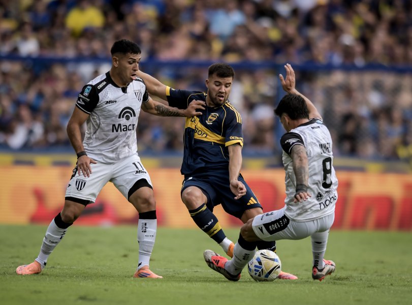 Бока Хуниорс Химнасия Мендоса1