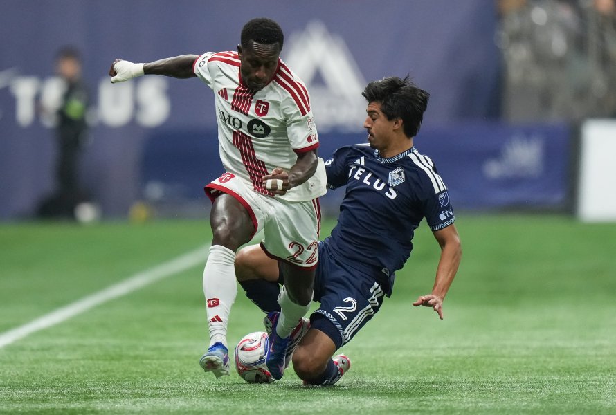 Ванкувър Уайткапс Торонто1