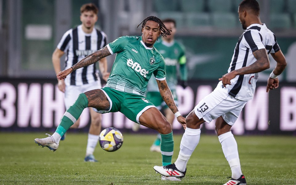 НА ЖИВО: Лудогорец 0:0 Локомотив Пловдив, натиск на шампионите