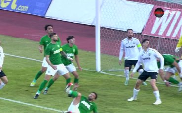 Късметът обърна гръб на Берое: 2 греди за броени секунди