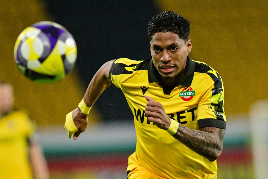 Ботев Пловдив Септември София1