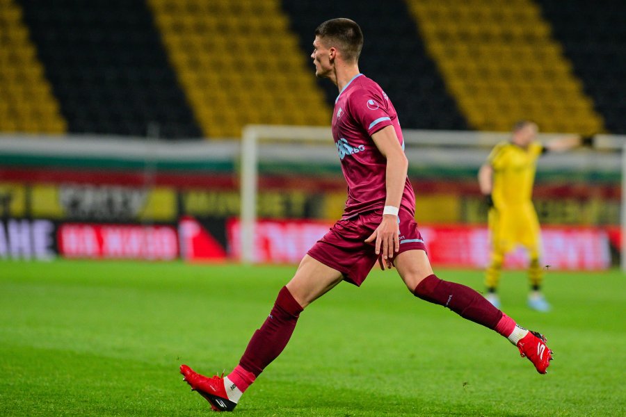 Ботев Пловдив Септември София1