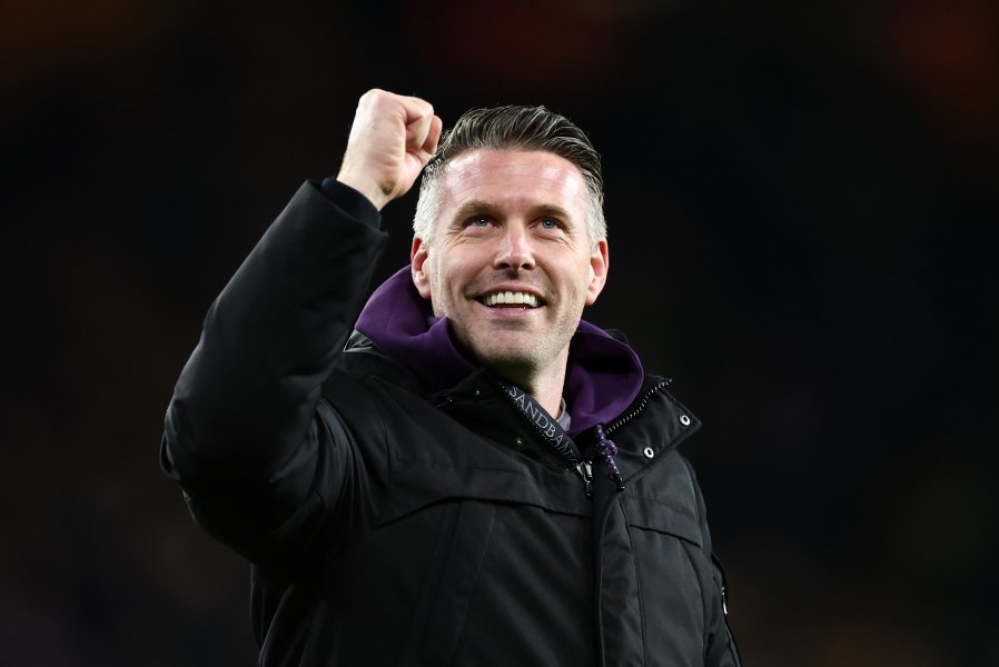 Уулвърхемптън Уондърърс Ливърпул1