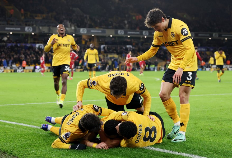 Уулвърхемптън Уондърърс Ливърпул1