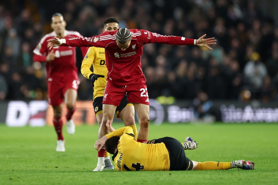 Уулвърхемптън Уондърърс Ливърпул1