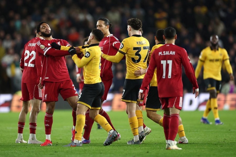 Уулвърхемптън Уондърърс Ливърпул1