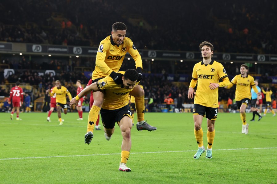 Уулвърхемптън Уондърърс Ливърпул1