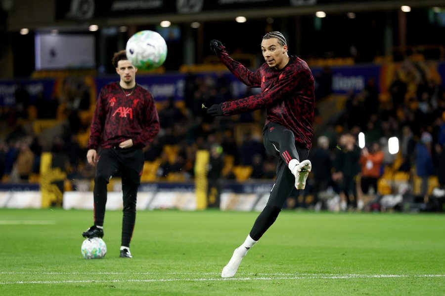 Уулвърхемптън Уондърърс Ливърпул1