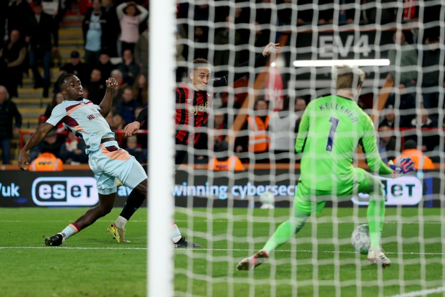 Борнемут Брентфорд1