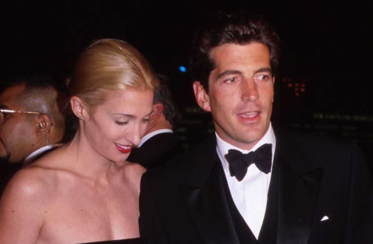 Другите мъже на Каролин Бесет Кенеди: Моделът, който влудяваше Джон Кенеди-младши от ревност