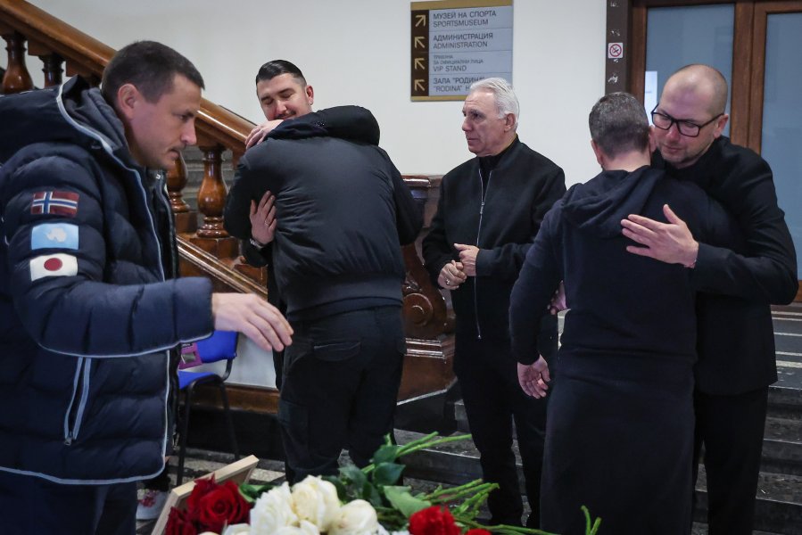 Поклонение на Георги Велинов1