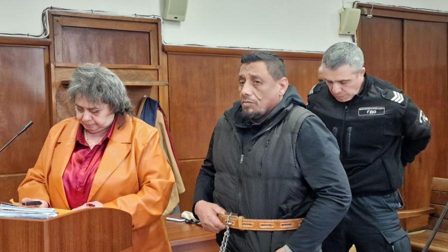 Доживотен затвор мъжа убил с бухалка четиригодишно дете