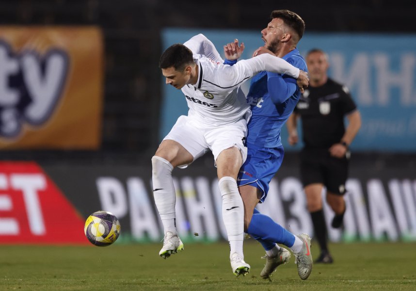 Славия Спартак Вн1