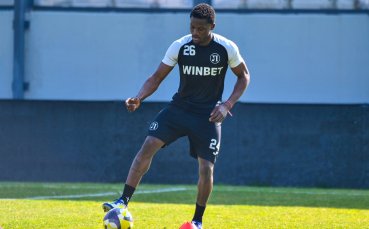 Играч на Локо Пд продължава с индивидуалните занимания