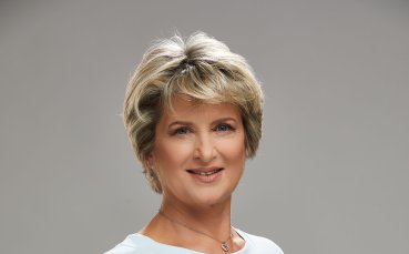 Весела Лечева честити 8-ми март на всички жени в спорта