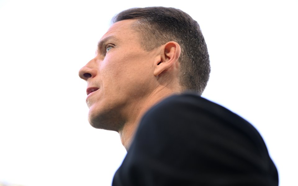 Волфсбург остана без треньор