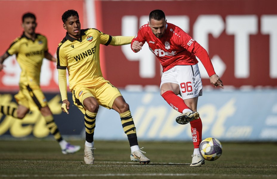 ЦСКА 1948 и БОтев Пловдив1