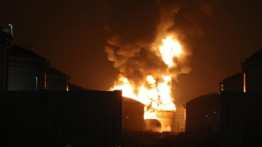 ОАЕ: Иран ни атакува с 1400 ракети и дронове