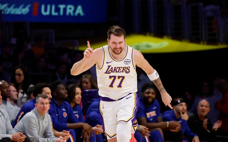 Лука Дончин поведе ЛА Лейкърс към успех в класиката с Никс