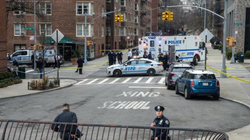 Хванаха двама с "оръжия за масово унищожение" в Ню Йорк