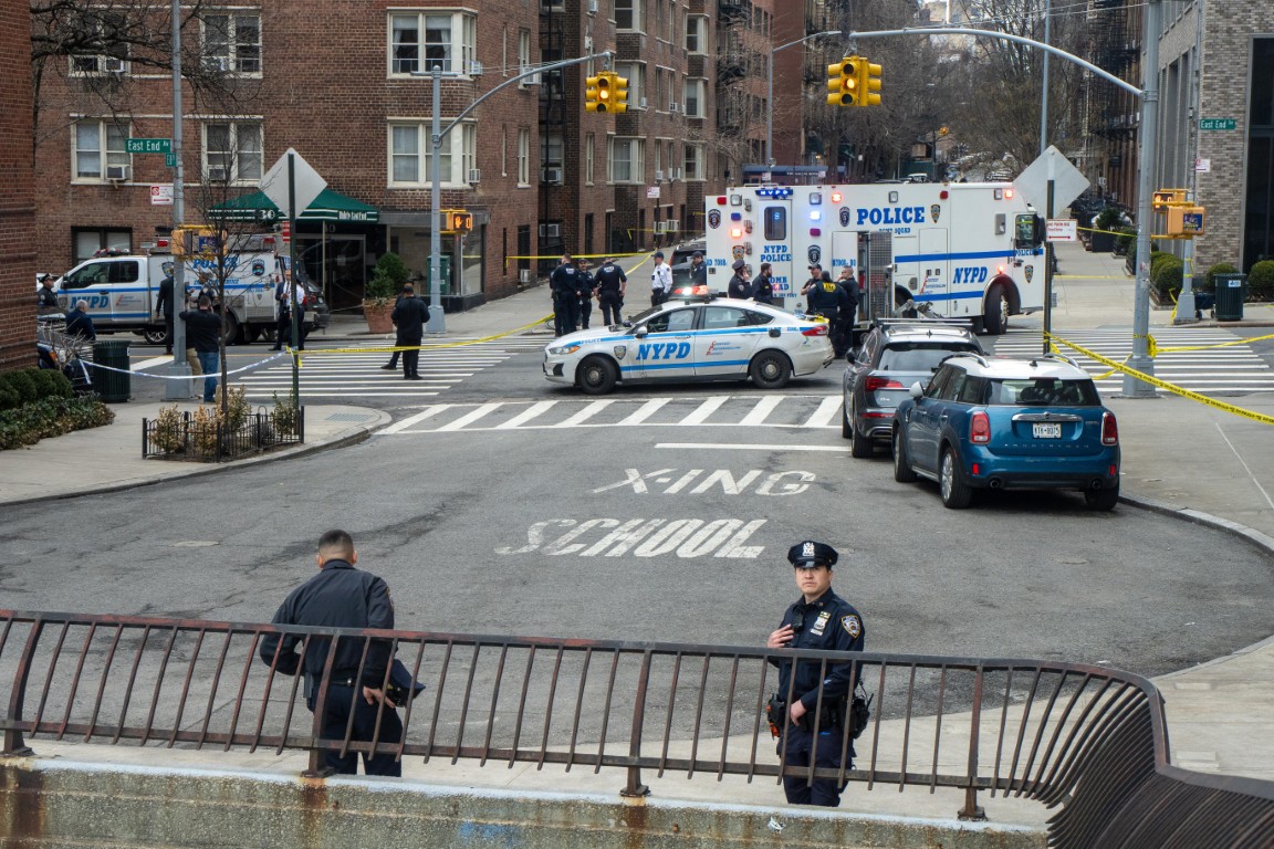Хванаха двама с "оръжия за масово унищожение" в Ню Йорк