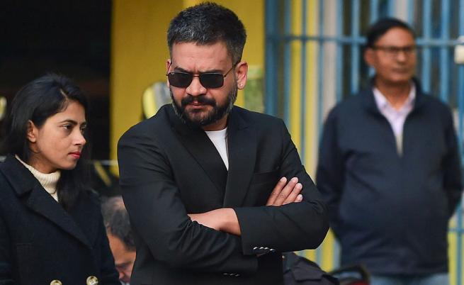 От рап сцената до властта: Кой е Балендра Шах – следващият министър-председател на Непал?