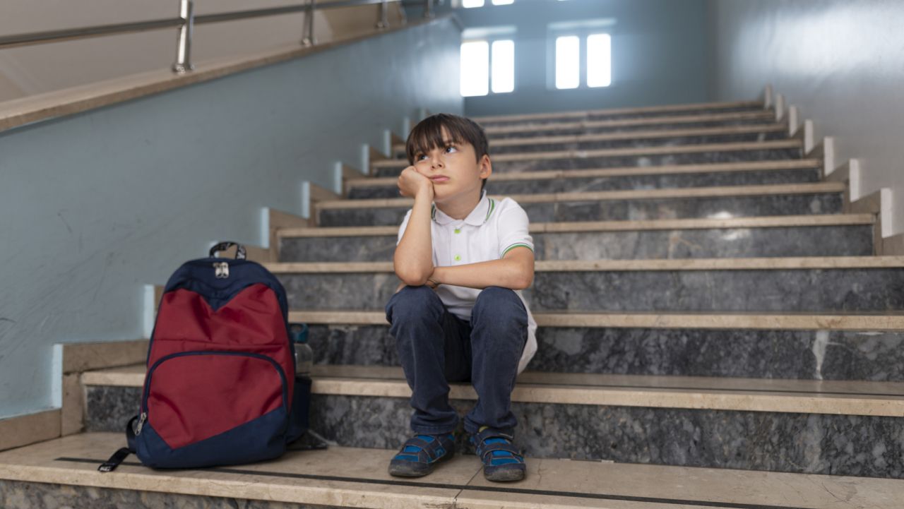 „Мамо, не искам да ходя на училище!“ Какво всъщност стои зад детския бунт?