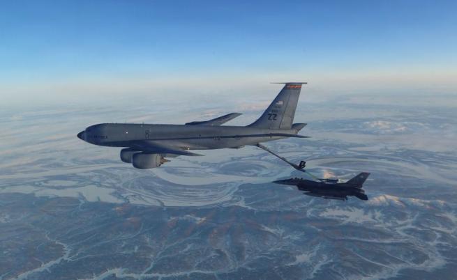 Американски военен самолет се разби в Ирак, шестима са загинали