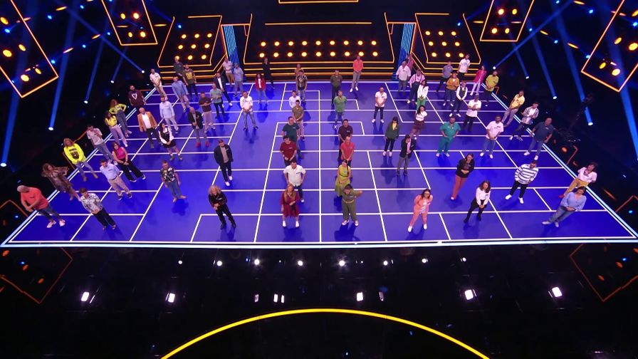 Рисковани ходове преобразяват терена в „The Floor”