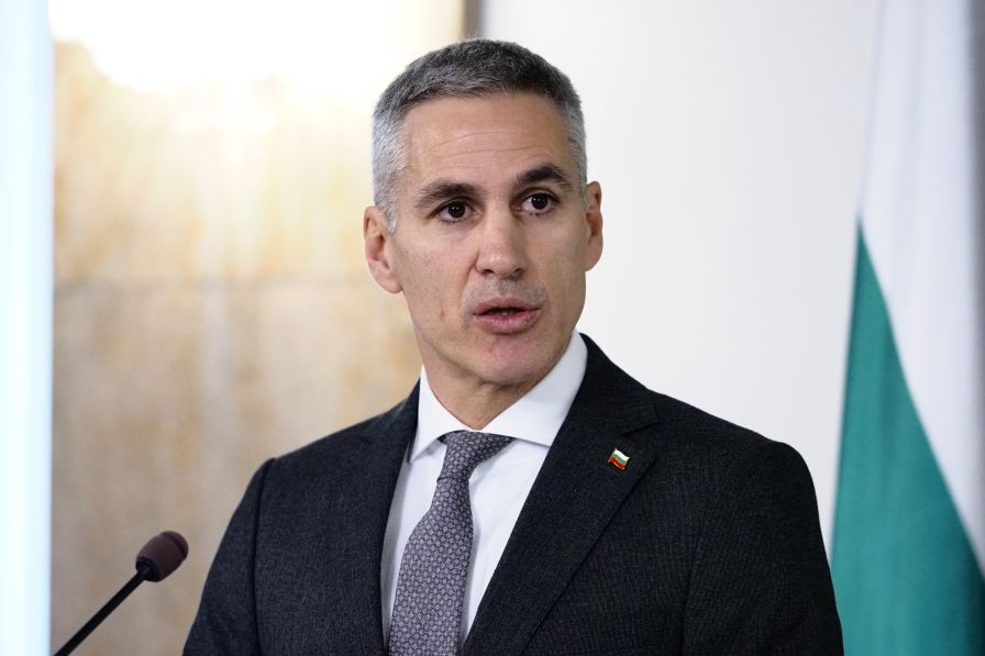 Гюров: В рамките на месеца ще активираме мерките заради поскъпването на горивата