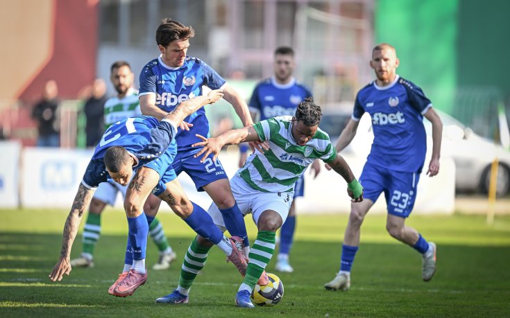 Илиан Илиев попълни групата за Левски с юноши