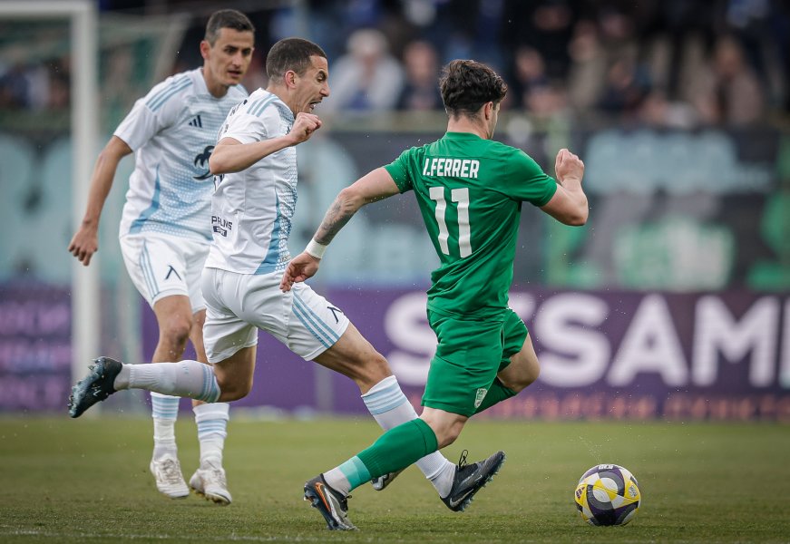 Берое Левски1