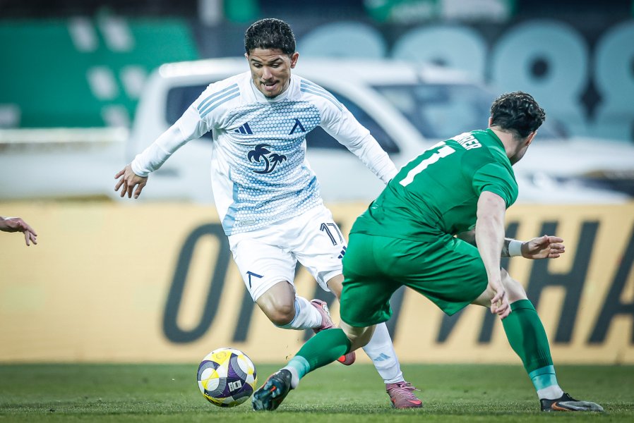 Берое Левски1