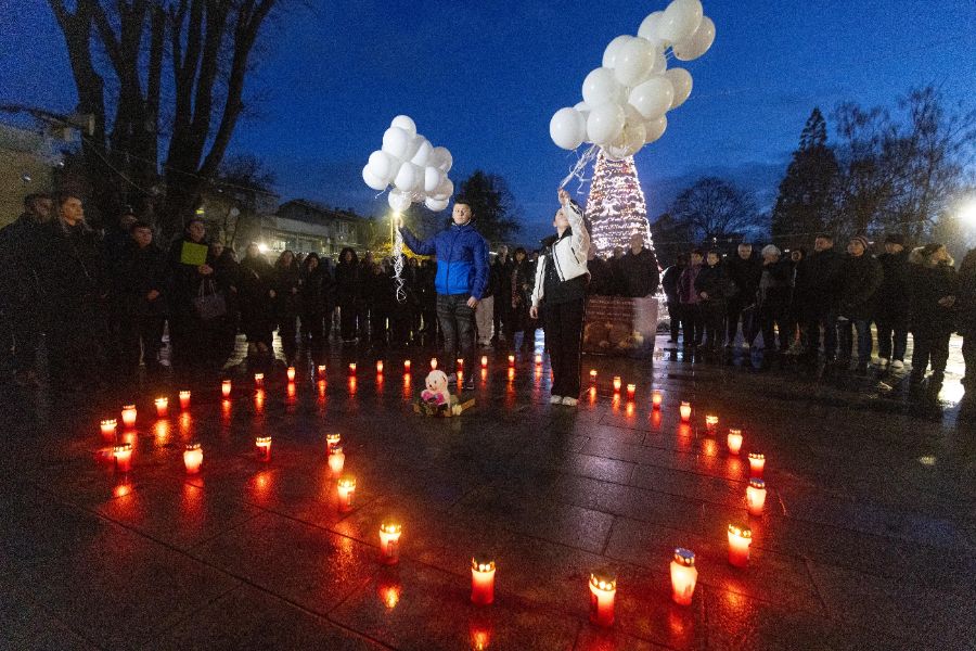 <p>Година след трагедията в дискотека "Пулс" в Кочани.</p>