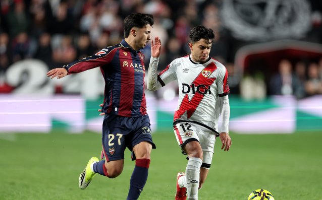 Райо Валекано се измъкна в края срещу Леванте