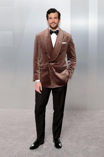 След партито на Оскарите поглед към сребърния килим на Vanity Fair (СНИМКИ) - снимка 13