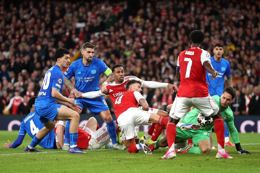 Арсенал Байер Леверкузен1