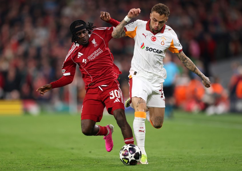 Ливърпул Галатасарай1