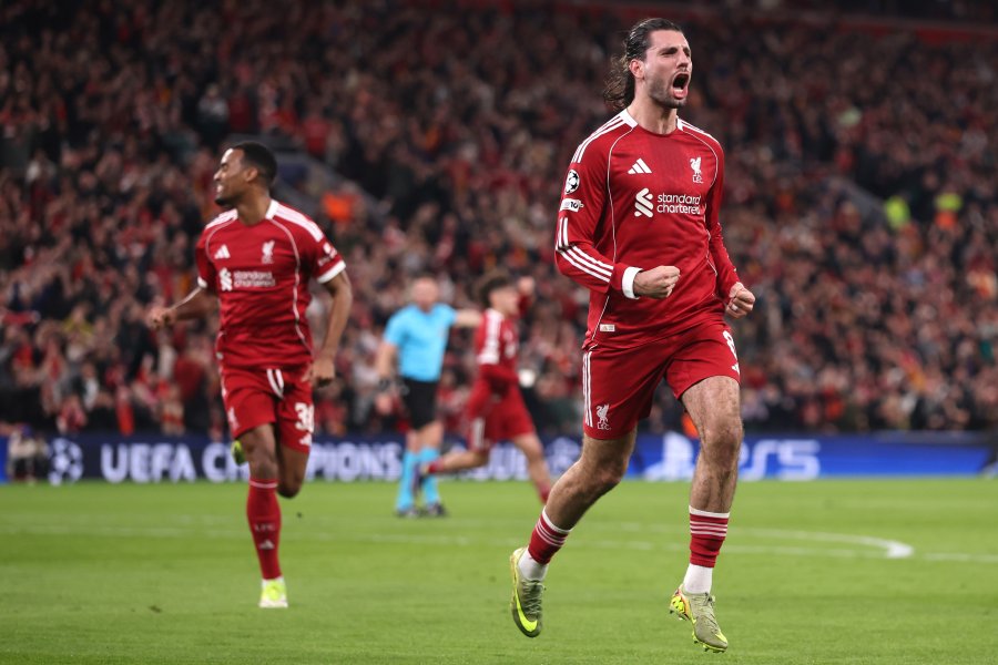 Ливърпул Галатасарай1