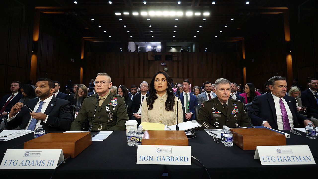 Разузнаването на САЩ: Режимът в Иран е „непокътнат“