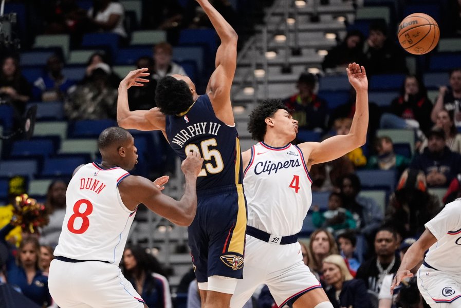 Ню Орлиънс Пеликанс Лос Анджелис Клипърс1