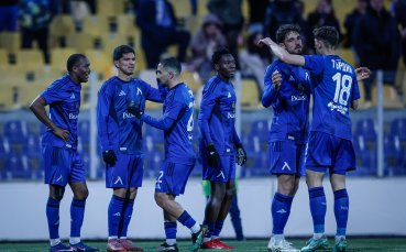 НА ЖИВО: Левски 2:0 Черно море, греда за 