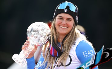 Лаура Пировано спечели трето поредно спускане и завоюва малкия Кристален глобус