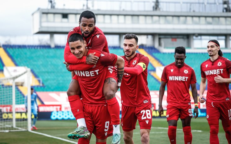 ЦСКА се похвали с 9 национали